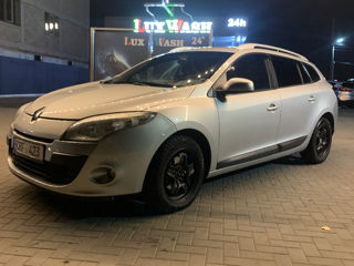 Renault Megane foto 3