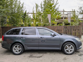 Skoda Octavia foto 3