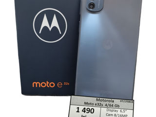 Motorola Moto e32s  4/64Gb      1490 lei