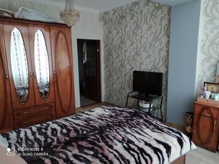 Apartament cu 3 camere, 100 m², Centru, Cahul, Cahul foto 2