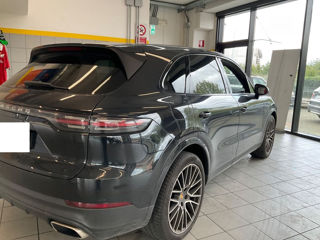 Porsche Cayenne foto 3