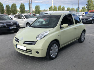 Nissan Micra foto 1