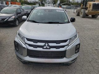 Mitsubishi Outlander foto 2