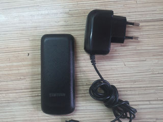 Samsung GT-E 1050 и GT-E 1200M foto 2