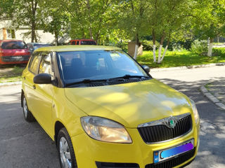 Skoda Fabia foto 2