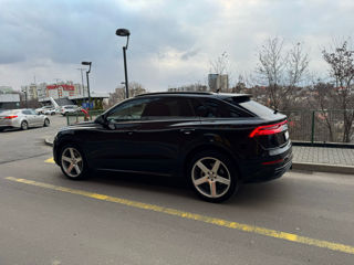 Audi Q8 foto 5