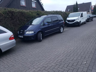 Volkswagen Sharan foto 4