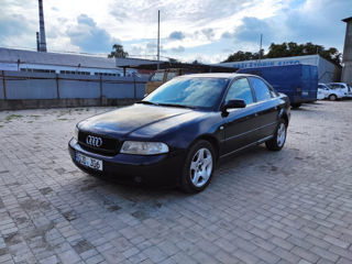 Audi A4 foto 2