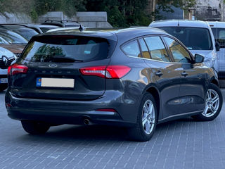 Ford Focus foto 3