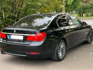 BMW 7 Series foto 3