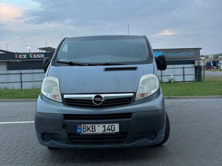 Opel Vivaro foto 6