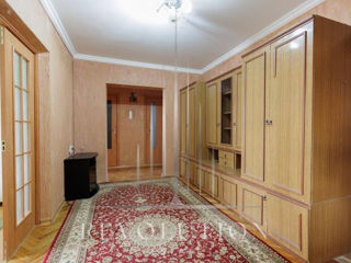 Apartament cu 3 camere, 71 m², Telecentru, Chișinău foto 13