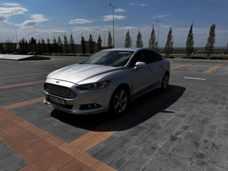 Ford Fusion foto 7