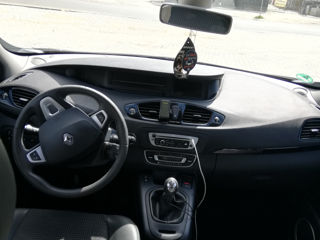 Renault Grand Scenic foto 3