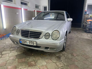 Mercedes E-Class