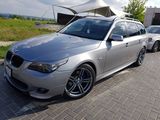 BMW 5 Series foto 1