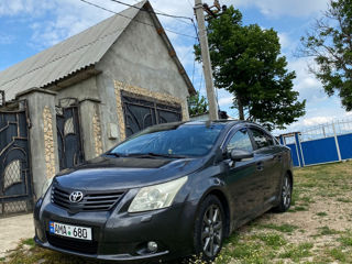 Toyota Avensis foto 7