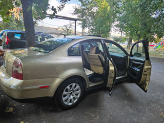 Volkswagen Passat foto 9