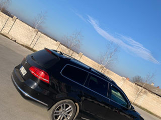 Volkswagen Passat foto 8