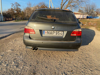 BMW 5 Series foto 5