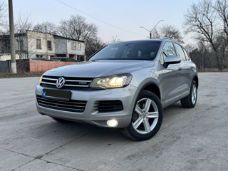 Volkswagen Touareg foto 8