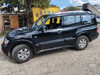 Mitsubishi Pajero foto 3