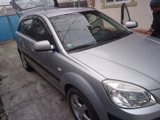 KIA Rio foto 6