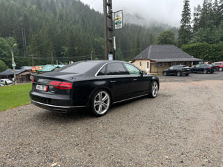 Audi A8 foto 2