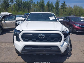 Toyota Tacoma foto 1