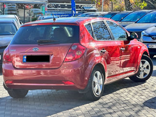 KIA Ceed foto 5