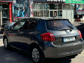 Toyota Auris foto 3