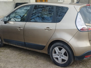 Renault Scenic foto 6