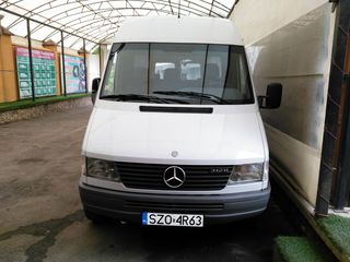 Mercedes 312D foto 2