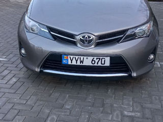 Toyota Auris foto 2