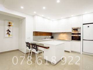 Vânzare apartament exclusiv, 2 dormitoare + living spațios, bloc de elită, Centru, str. București! foto 8