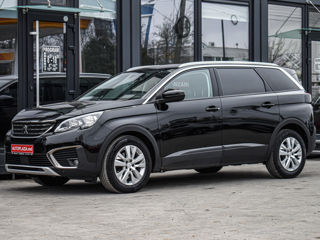 Peugeot 5008 foto 1