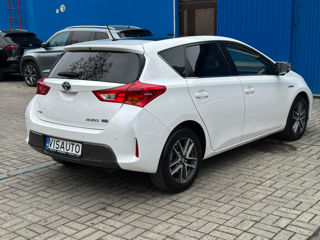 Toyota Auris foto 4