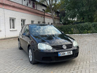 Volkswagen Golf foto 1