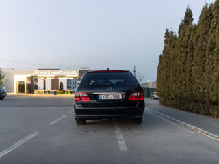 Mercedes E-Class foto 5