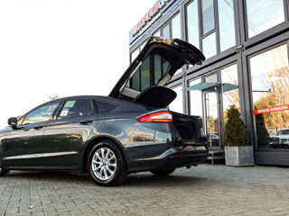 Ford Mondeo foto 12