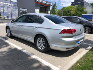 Volkswagen Passat foto 10