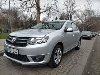 Dacia Sandero foto 2