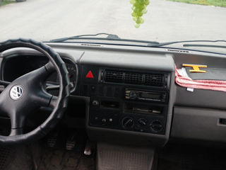 Volkswagen Transporter foto 3
