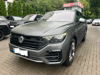 Volkswagen Touareg foto 2