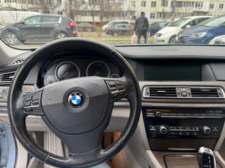 BMW 7 Series foto 4