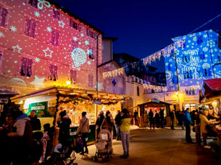 Proiectoare Gobo: Transformați-vă Spațiul cu Lumină și Creativitate! foto 8