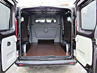 Opel Vivaro 2.5 foto 5