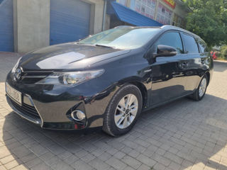 Toyota Auris foto 4