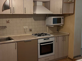 Apartament cu 2 camere, 54 m², Ciocana, Chișinău foto 2