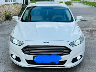 Ford Fusion foto 7